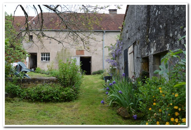 Charmante dorpswoning met grote tuin en uitzicht, Haute-Marne, Frankrijk