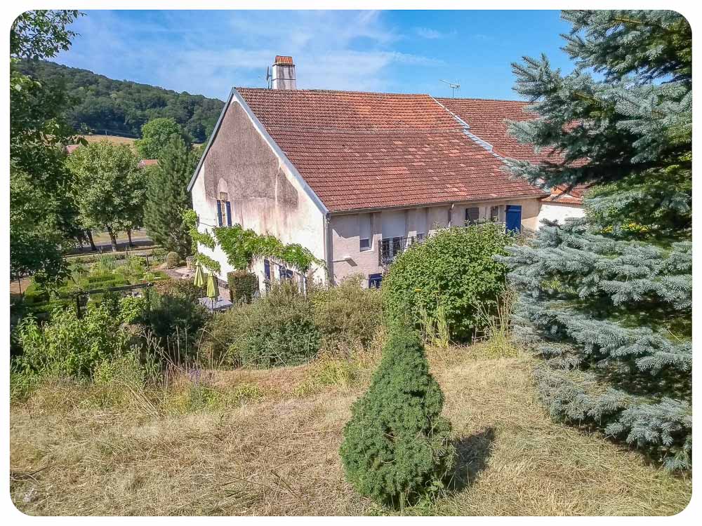 Stijlvol gerenoveerde dorpswoniing met tuin en mooi uitzicht, Haute-Marne, Frankrijk